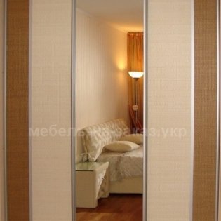 шкаф купе с ротангом под заказ в Киеве