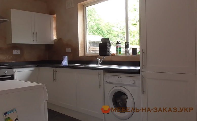 собранная новая кухня