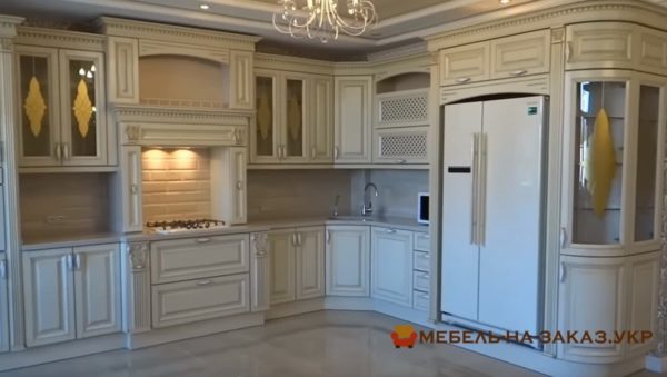 классическая кухня на заказ Печерская