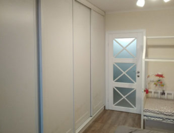 розсувна перегородка в нішу Буча