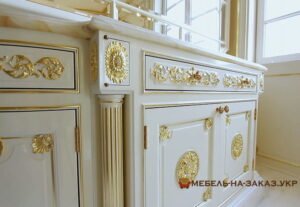Меблі з натурального дерева в Бучі