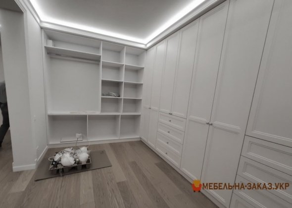 шкаф в гостинную в Житомире