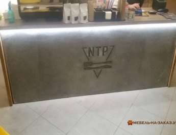 барна стійка в ресторан з металу