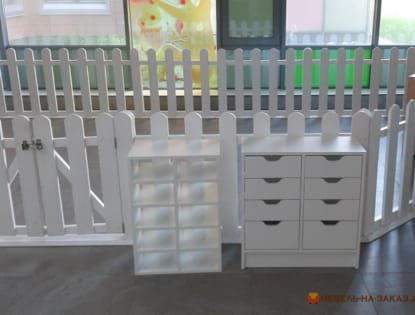 Складання дитячих меблів