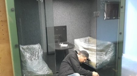 как делают и собирают акустическую кабину