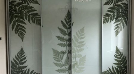 фотопечать на шкафах ветки зеленые