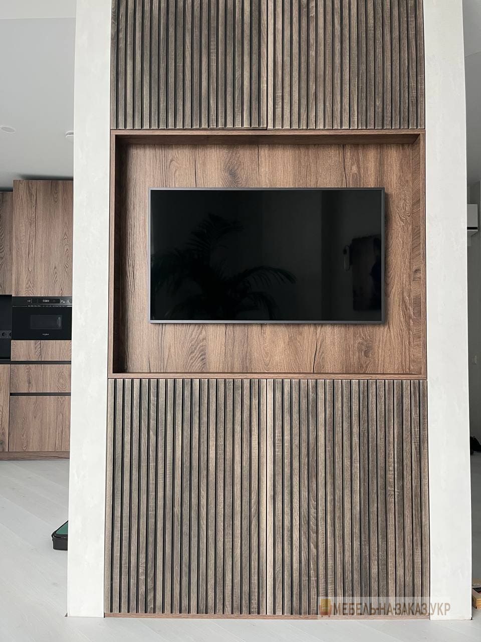 виготовлення відкритих полиць вітальня