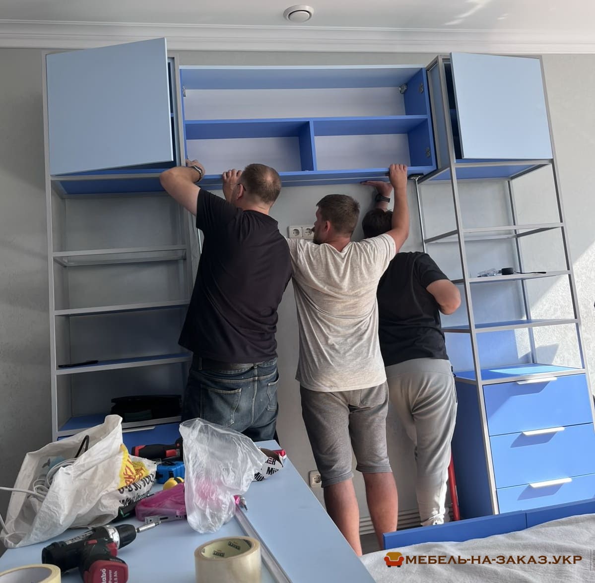 дитячі меблі для дівчинки на замовлення